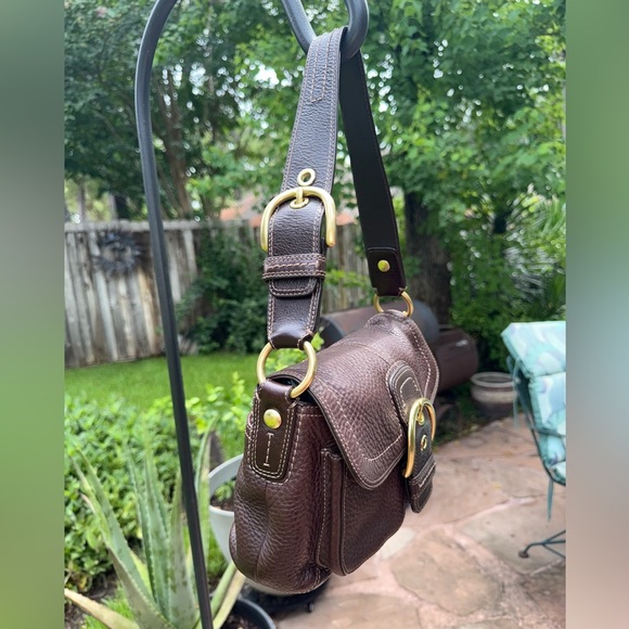 Coach Signature Sufflette Pebbled Leather Shoulder Chocolate Brown SOHO - Picture 4 of 17